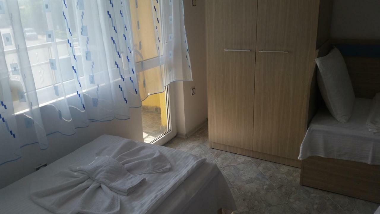 Blue House Apartment Țarevo Exterior foto