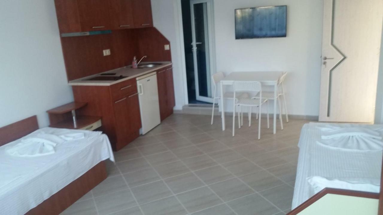 Blue House Apartment Țarevo Exterior foto